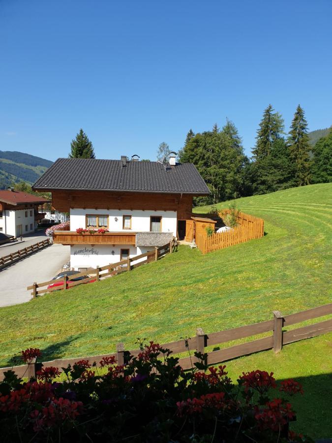 Haus Theresia Алпбах Екстериор снимка